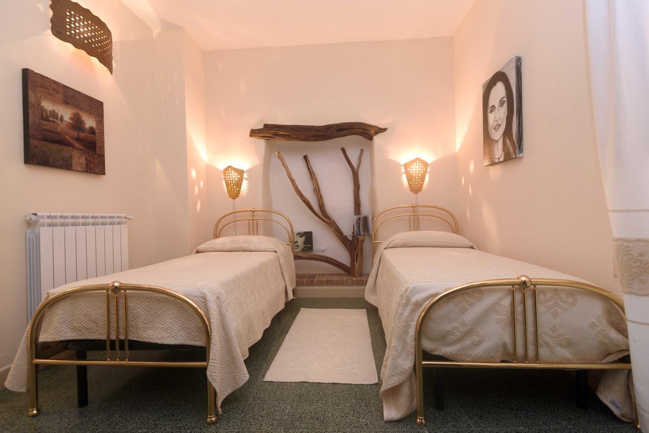 Al Vecchio Corso B&B Tempio Pausania Ngoại thất bức ảnh